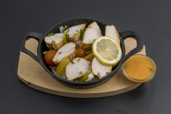 Poulet Tikka Grillé – Sauce aux Légumes
